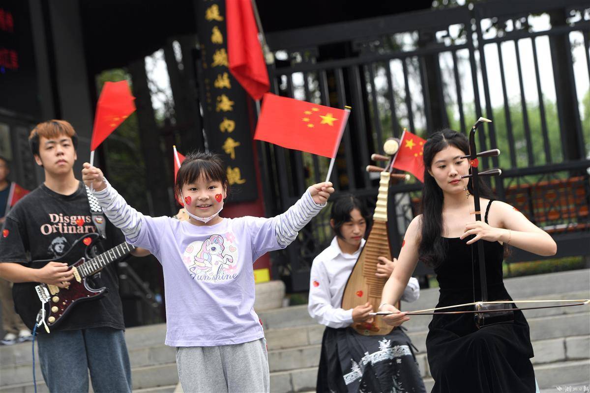 新开户游戏送体验金